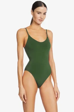 Ava Scoop Neck Mio One Piece