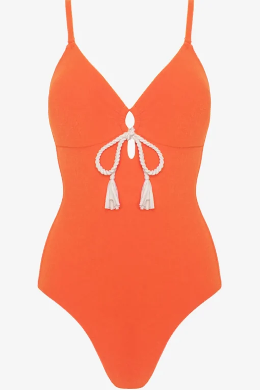 Soliel Mio One Piece