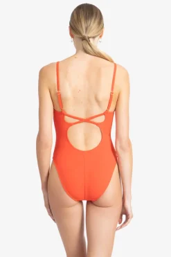 Soliel Mio One Piece